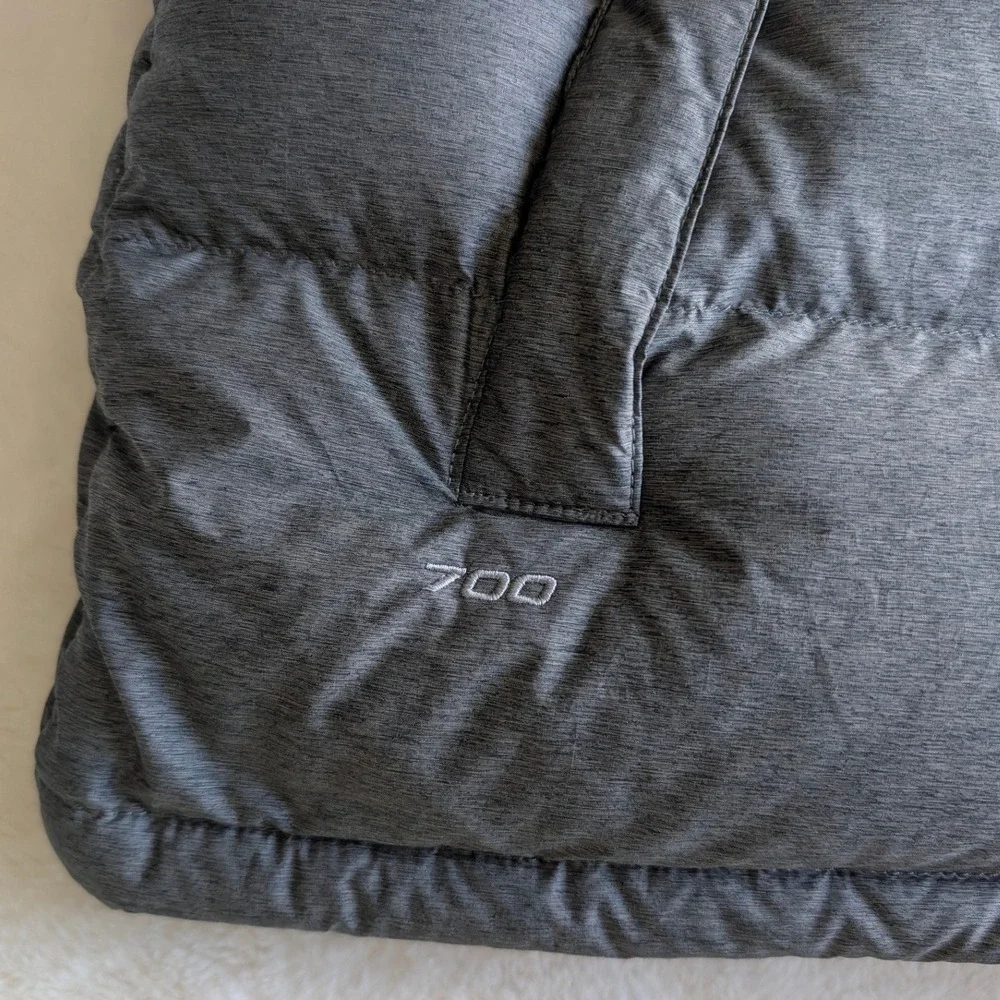 The North Face Nuptse 700 Puffer Vest Mens XL Grey Black Down Insulated